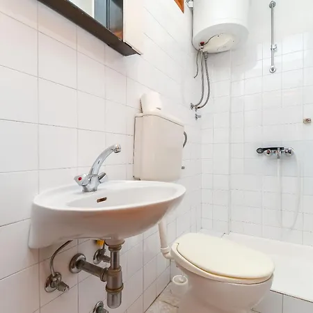 Apartamento Apartments Ratimir