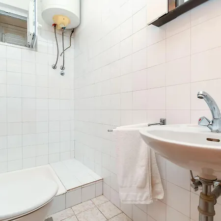 Apartments Ratimir * Tučepi
